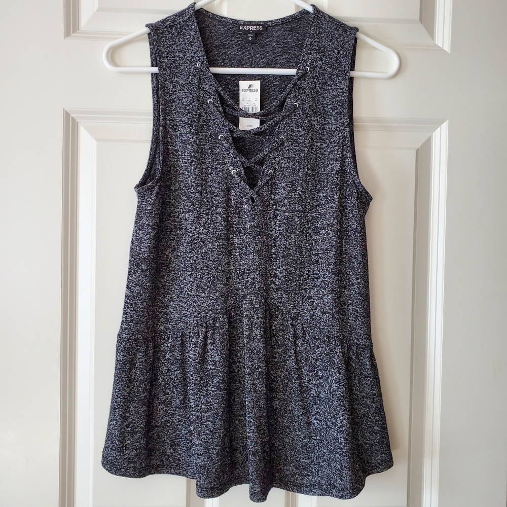 NWT Express Criss-cross Neck Sleeveless Top Sz M